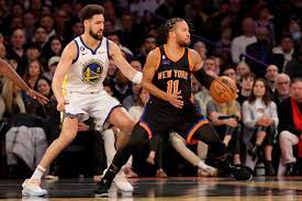 Knicks consiguen su 8va victoria al hilo