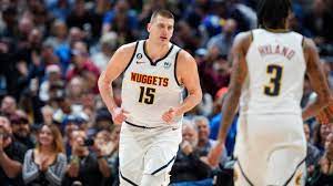 Con Triple-doble, Jokic Lidera Victoria Nuggets Frente A Grizzlies