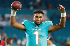 Informe: Se espera que Tua regrese como QB titular de los Dolphins en 2023