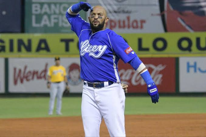 Emilio Bonifacio, nombrado MVP del Round Robin