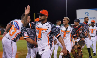 Toros retienen a Fernando Abad desde la agencia libre